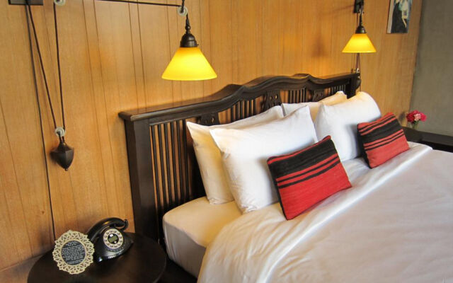 Hotel Des Artists Rose of Pai