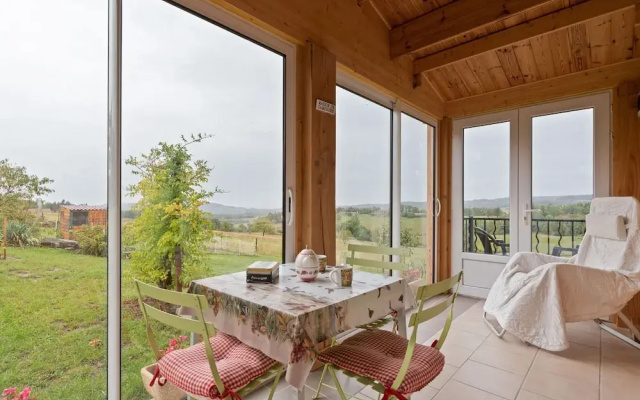 Secluded Chalet in Egliseneuve des Liards