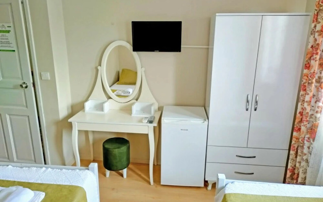 Ilyada Hotel