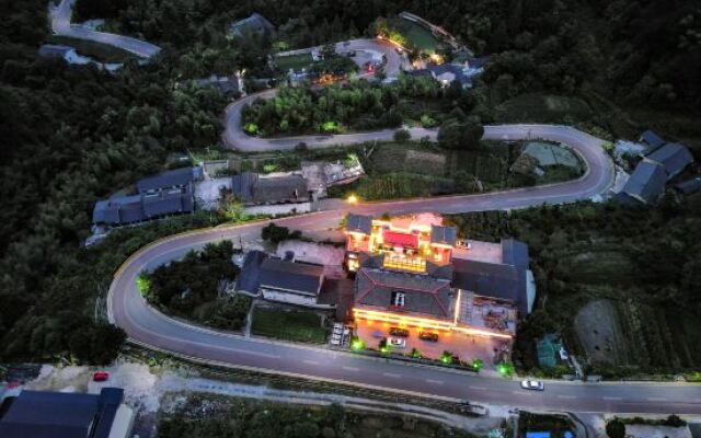 Zhangjiajie Guanshanyuan Homestay (Wulingyuan National Forest Park)