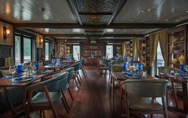 Paradise Sails Cruise Ha Long