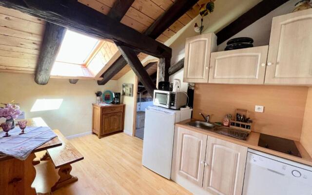 Appartement Le Menil, 1 pièce, 2 personnes - FR-1-589-164