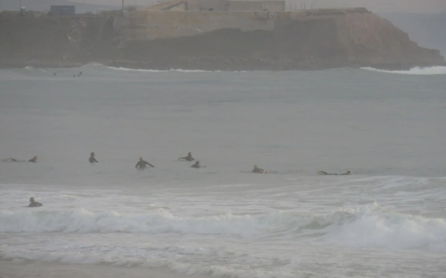 Supertubos Beach Hostel