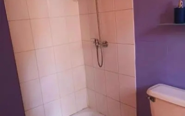 Hostal AlYaras