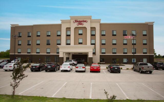 Hampton Inn McPherson