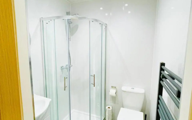 New 3-Bedroom Apartment Close to City Centre