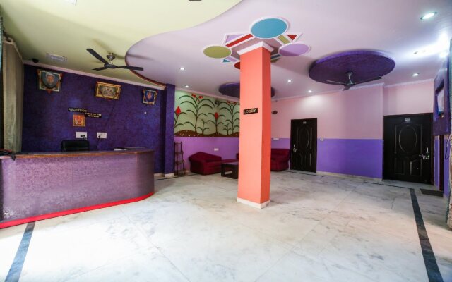 OYO 22941 Hotel D Square