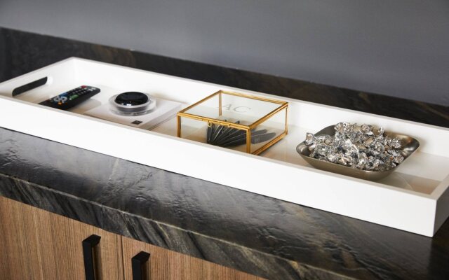 AC Hotel by Marriott Phoenix Biltmore