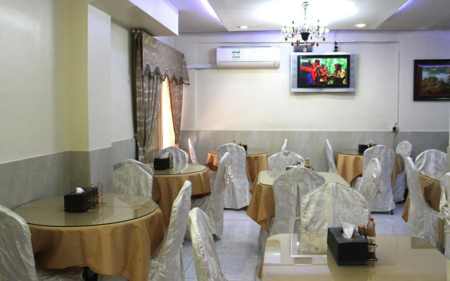 Al Ahrar Hotel