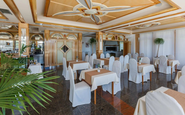 Hotel Riva