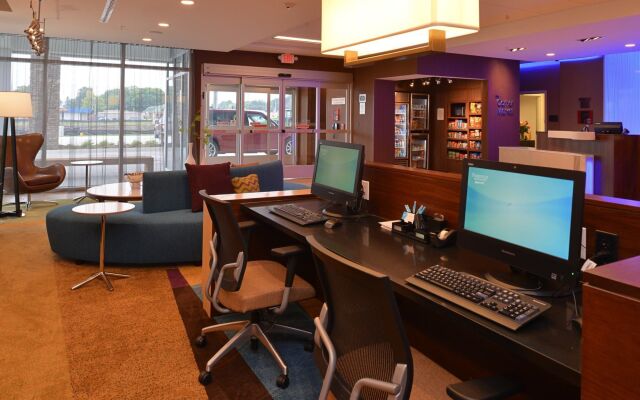 Fairfield Inn & Suites Fremont