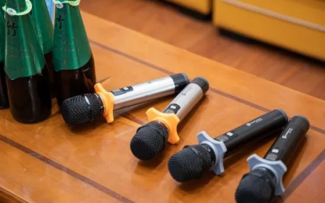 Qunshan Shanju Hotel