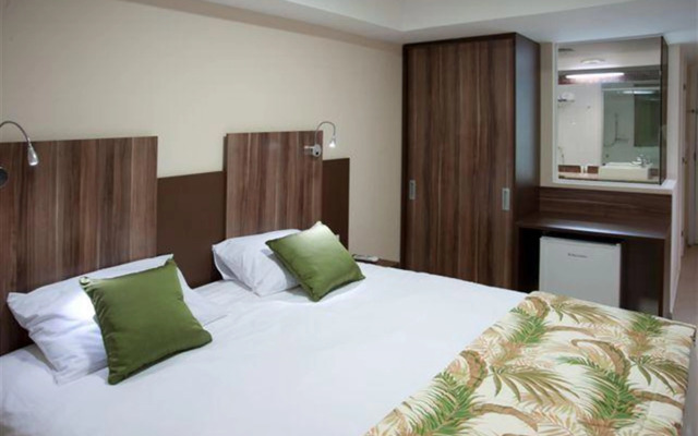 Mercure Maceio Pajucara Hotel