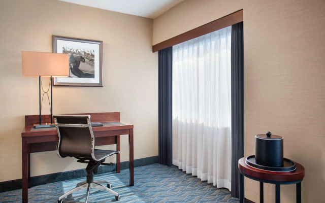 Crowne Plaza Los Angeles Harbor Hotel by IHG