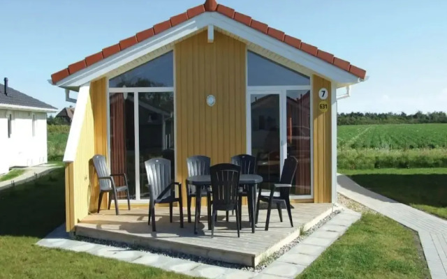 Apartment in Friedrichskoog-spitze With Parking