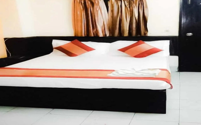 Oyo 92325 Hotel Diamond Inn