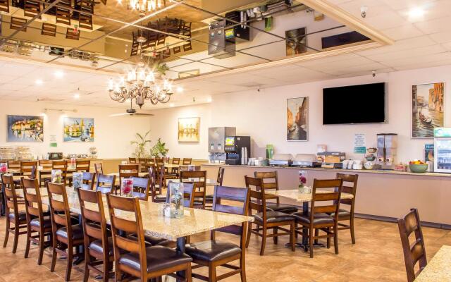 Quality Inn & Suites Lake Havasu City