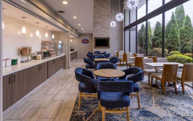 Baymont by Wyndham White Plains - Elmsford