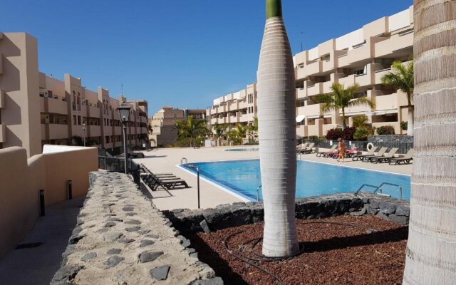 NEW !!! Luxury Apartment, 32 m2 Terrace in the Sun, Pool View