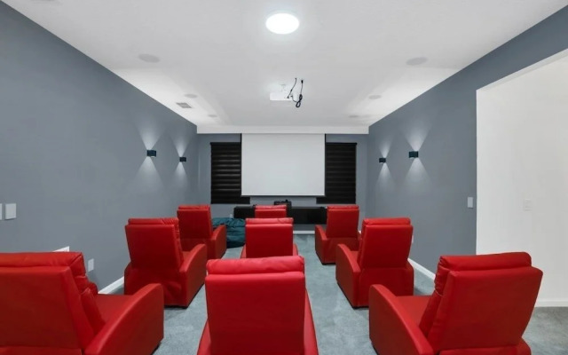 Beautiful 12 Bedrooms House 4473 12 Villa