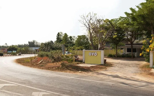 OYO 674 Greenery Home