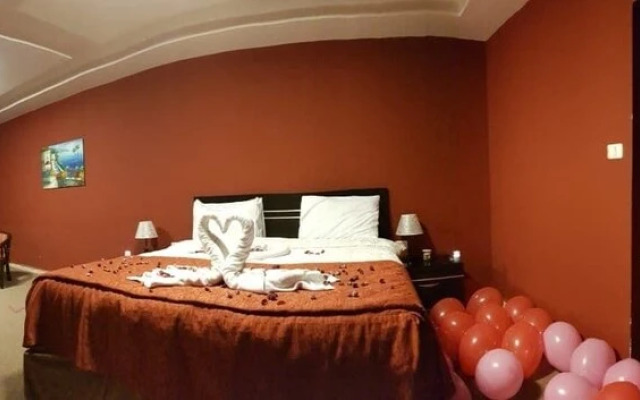 Aladdin Hotel