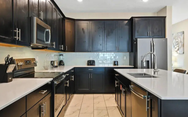 Storey Lake 6BR Cozy Home Private Pool Near Disney