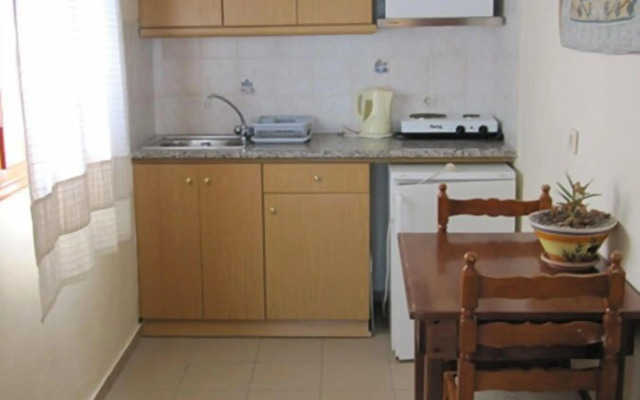 Villa Nikos Karamolegos