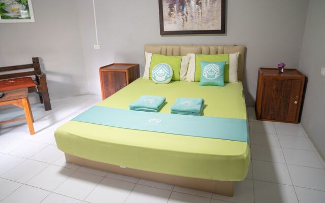 Stay in the heart of historical land- Ayutthaya !