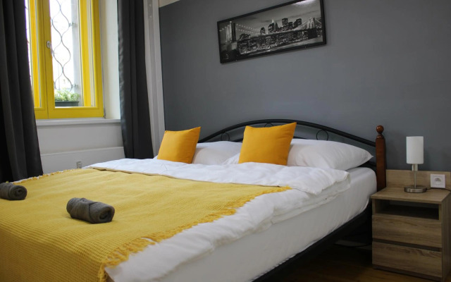 LYLY APARTMENT - Parkování Zdarma - U centra