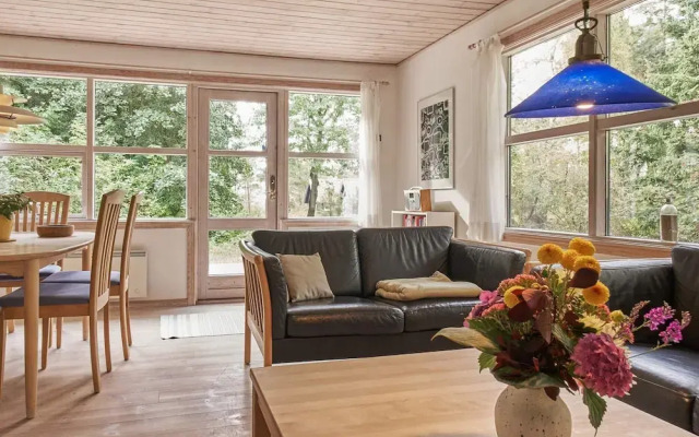 6 Person Holiday Home in Aakirkeby