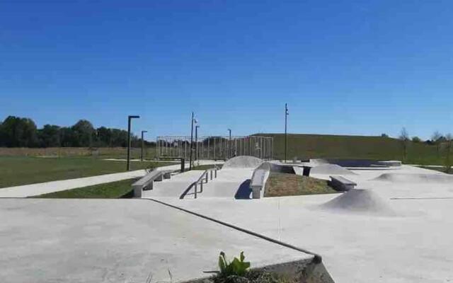 ***Suite Parklane* 5min Disney & Shopping * New***