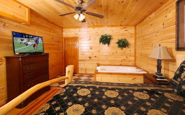 Family Valley Lodge - Six Bedroom Cabin