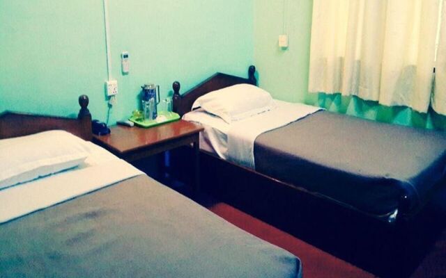Zay Yar Thein Gi Hotel
