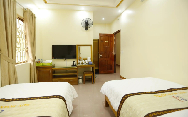 Huy Hoan Hotel