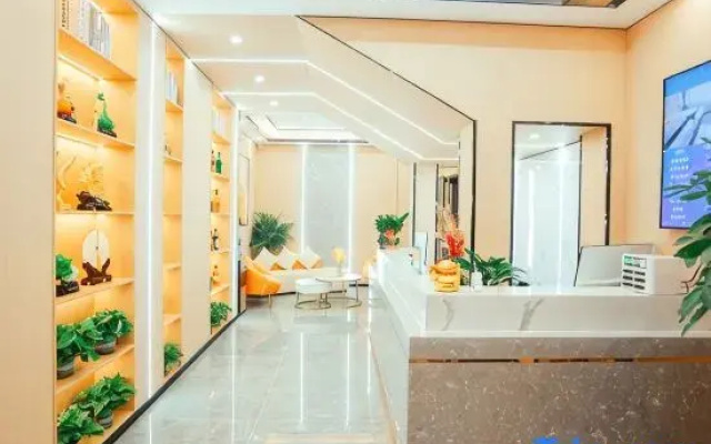 Xiaman International Mansion (Huizhou Economic College)