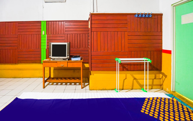 SPOT ON 90194 Wisma Ria