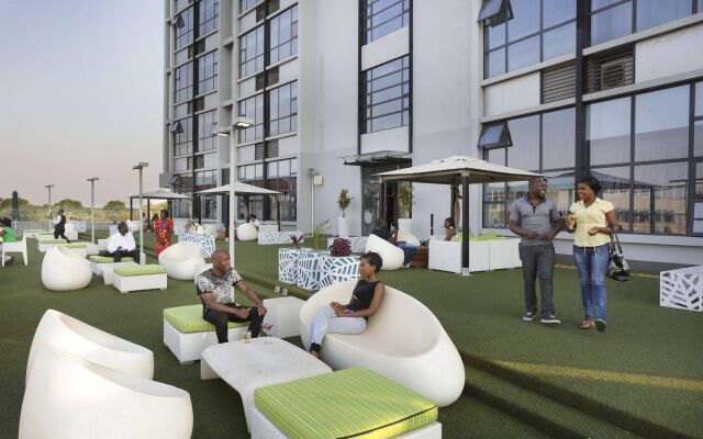 President Hotel at Umodzi Park