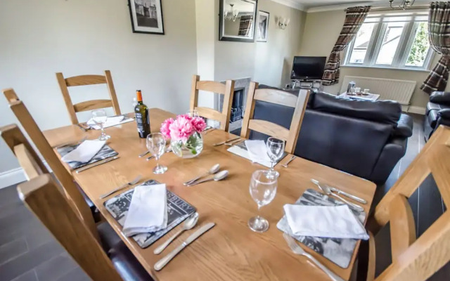 Plawsworth Aparthotel
