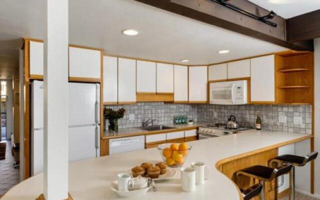 Standard Two Bedroom - Aspen Alps 101