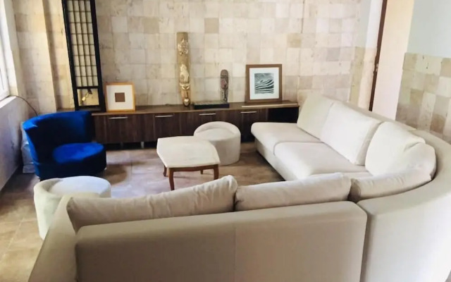Safari Suit Hotel