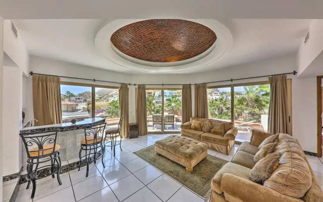 Luxe Cabo Retreat: Terrace w/ Stunning City Views!