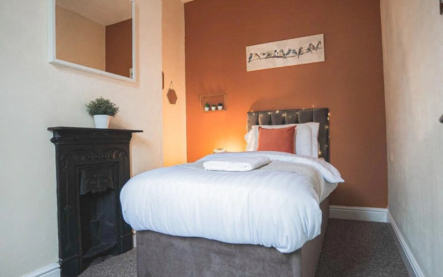 Comfortable 3-bed House in Coventry