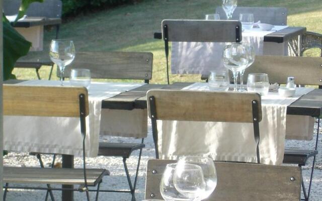 Hotel La Bastie D Urfe