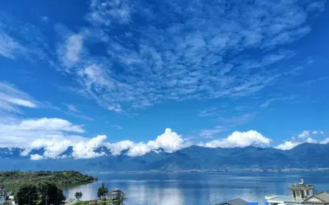 Dali Haixian Mountain Villa Seaview Homestay
