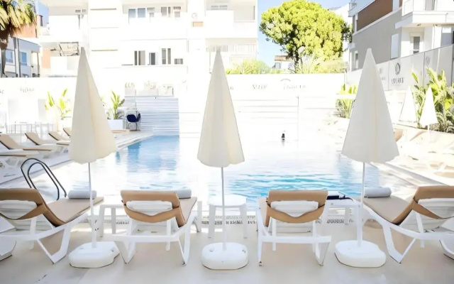 Lara Atalla Hotel
