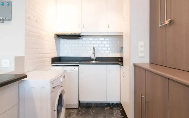 Relaxing Apartment With Bicycle Shade