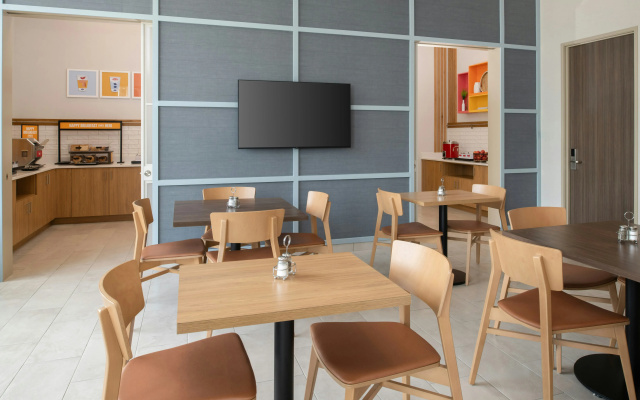 Hampton Inn by Hilton North Hollywood