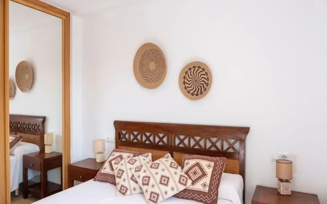 Belvilla by OYO Apartamento Lanzada