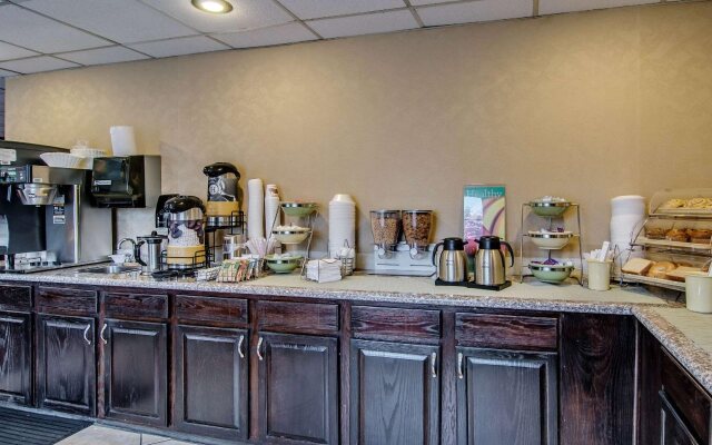 Quality Inn Dublin I-81